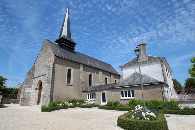 Église Saint-Sulpice de Gidy en France.