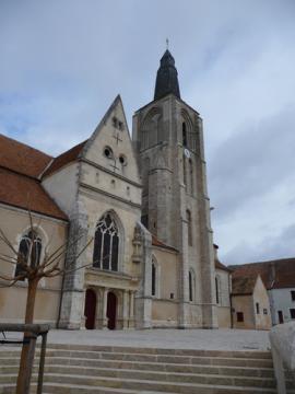 Eglise Saint Aignan 1543 à Bonny sur Loire.
