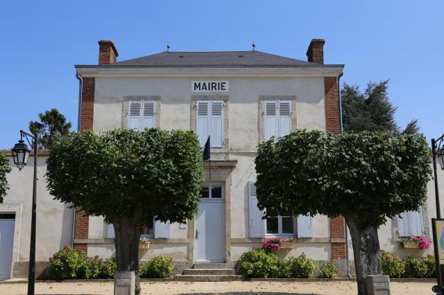 Mairie de Germigny-des-Prés.