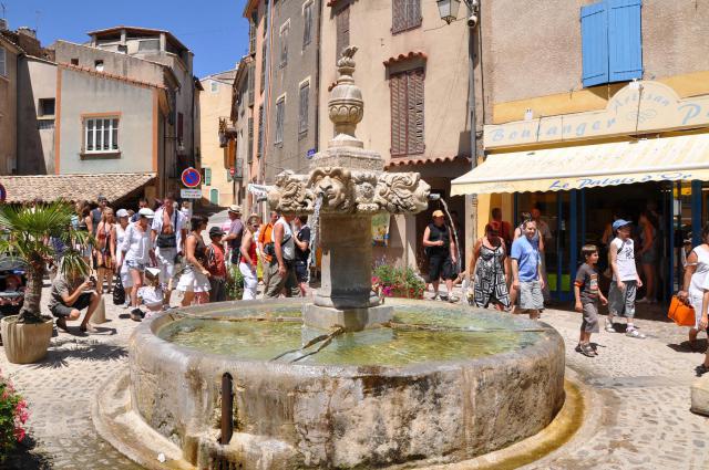 Grande fontaine MH à Valensole