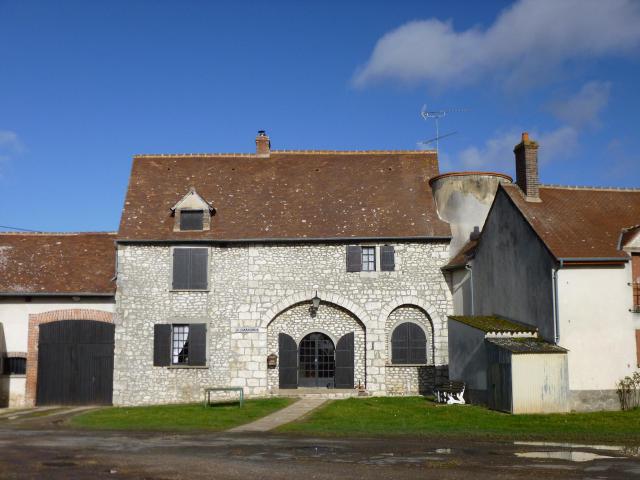 Montbouy, Loiret, région Centre, France. Place de la Commanderie, la commanderie.