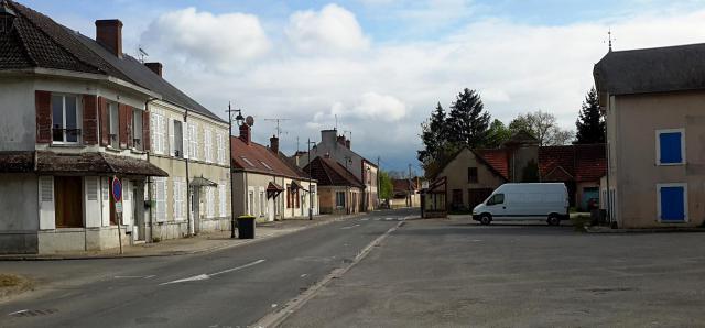 Place Saint Aignan et route de Ladon, Lorcy, Loiret, France.
