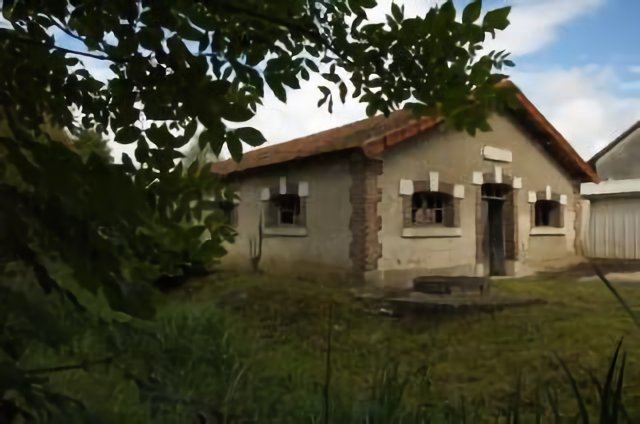 Lavoir, Aillant-sur-Milleron (45) - Public Wash-House, Aillant-sur-Milleron, France.