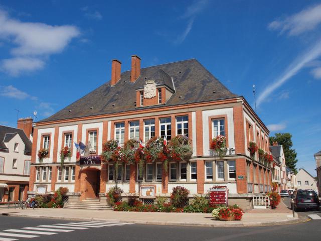 Hôtel de ville de Sully-sur-Loire (Loiret, France)