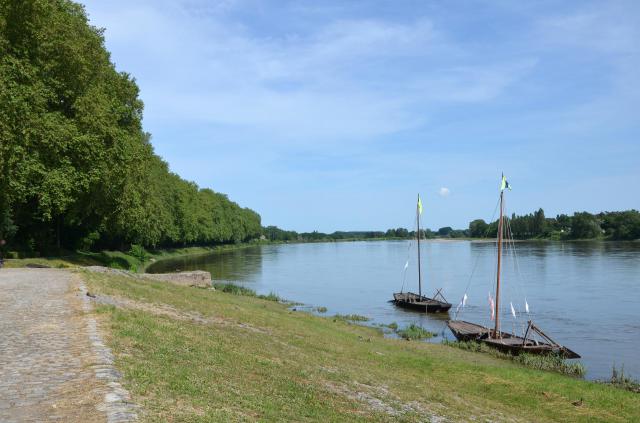 Gabares de la Loire à Chateauneuf sur Loire, Loiret, France