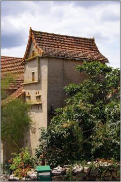 LIMOGNE-EN-QUERCY [46] - Pigeonnier au Mas de Palat (août 2010)