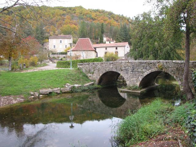Labastide-du-Vert le vieux pont sur le Vert