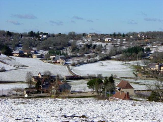 Crayssac, le bourg sous la neige