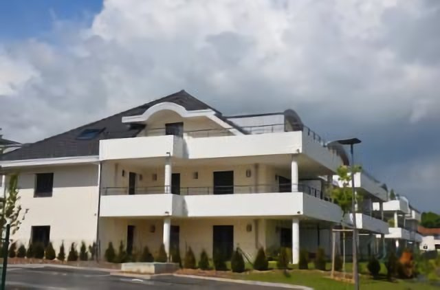 Brand new houseblocks L'Arbere at Divonne