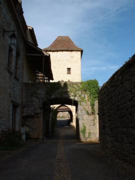 Tour Porte de l'ancienne Abbaye à Espagnac-Sainte-Eulalie