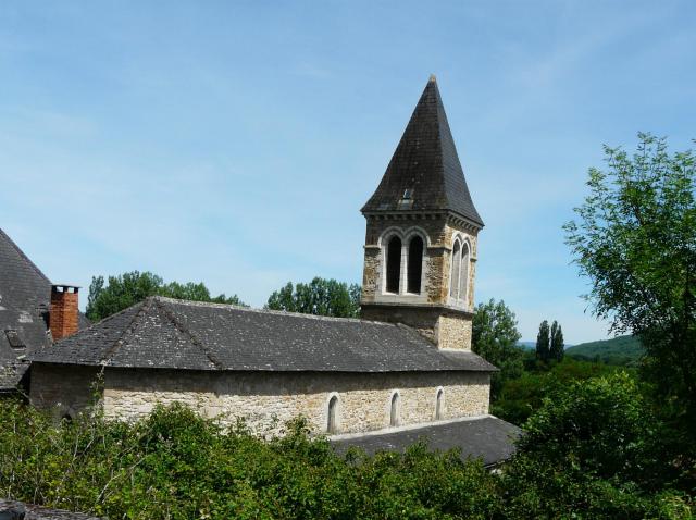 L'église de Saint-Denis-lès-Martel, Lot, France.