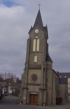 Eglise de Latronquière, vue extérieure.