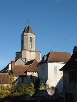 Église Saint-Maur du XIIe, XIVe, XVIe siècle à Martel (Bourg)