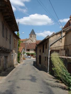 Rue principale de Saint-Cernin