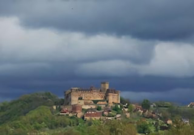 Ciel d'orage sur Castelnau