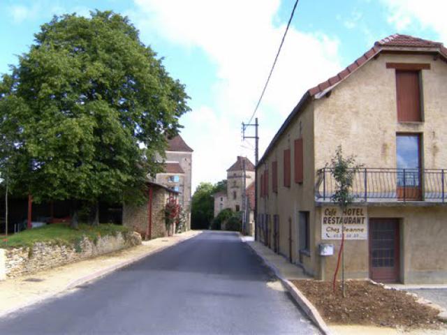 Pomarède: Un beau site „www.archicultura.ch“