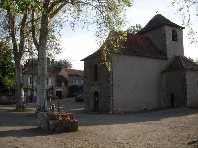 Gréalou - Place de l'église