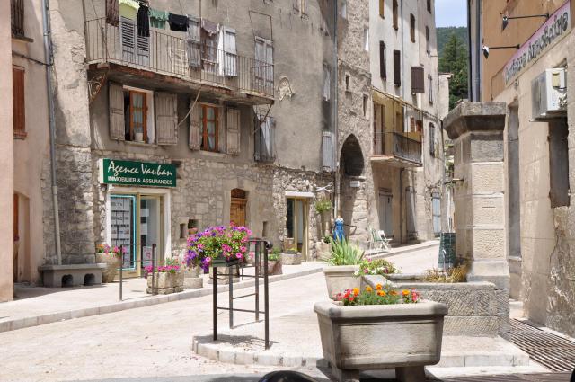 Annot, vieille ville