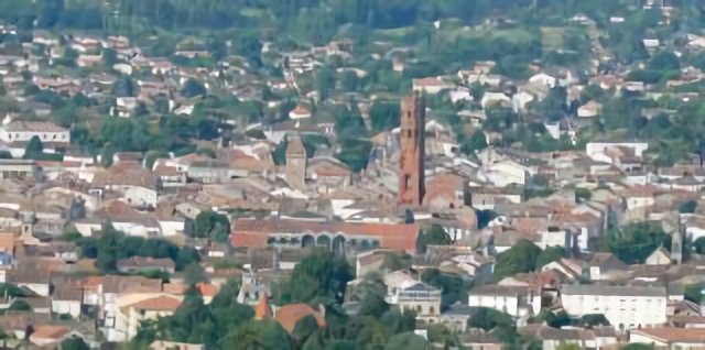Villeneuve sur Lot vu de Pujols