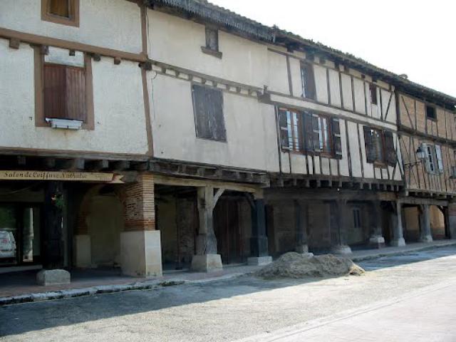 Place Armand Casse Candecoste