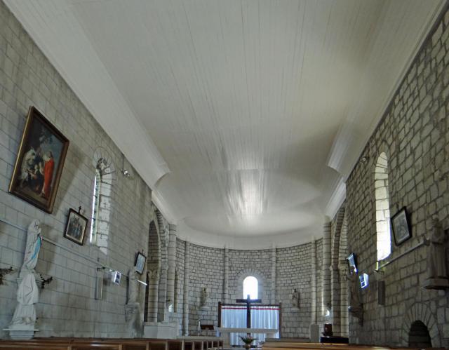 La Sauvetat-de-Savères - Église Saint-Pierre - Nef