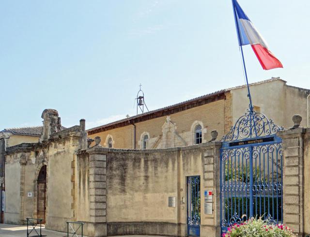 Cet édifice est répertorié dans la base Mérimée, base de données sur le patrimoine architectural français du ministère de la Culture, sous…