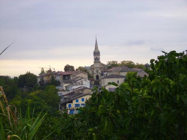 Meilhan-sur-Garonne- Le village