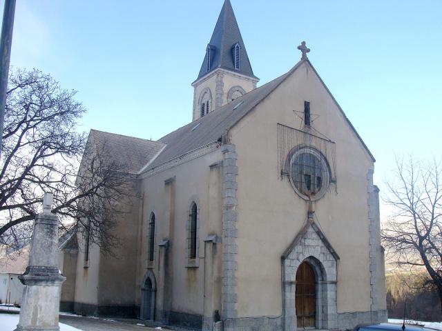 L'église de Manteyer, vue d'ensemble.
