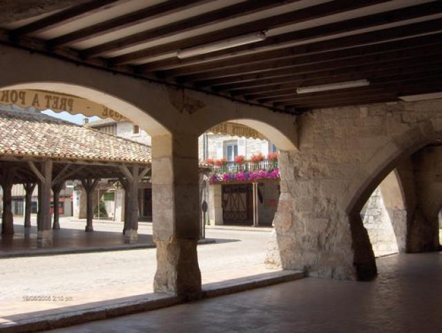 Marktplaats Villeréal (Trudi)