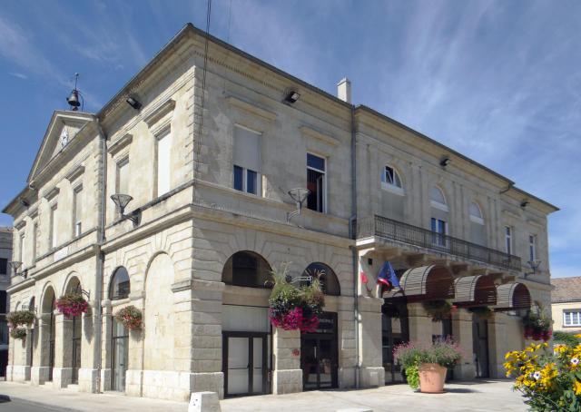 Miramont-de-Guyenne - Hôtel de ville