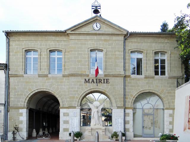 Seyches - Mairie