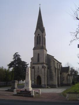Vue sur l'église de Saint Léger