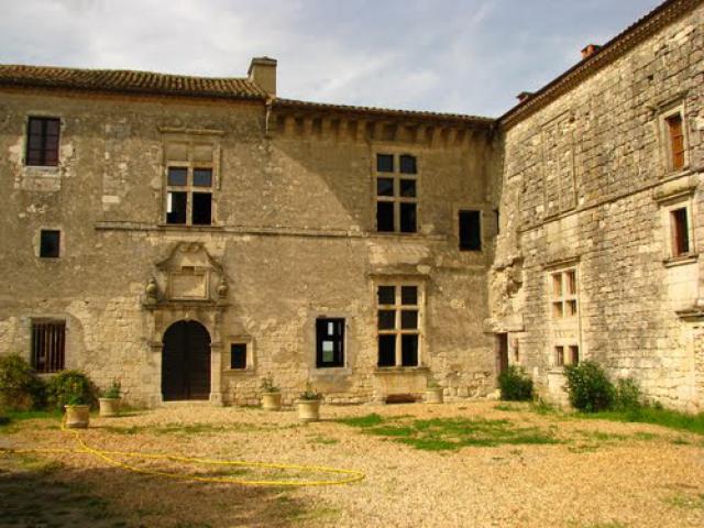 Château de Beauville.
