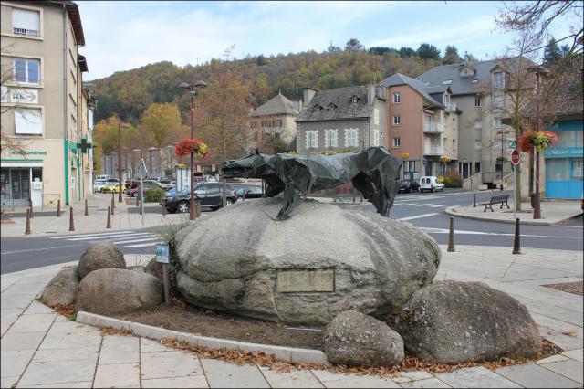Représentation de la Bête du Gévaudan à Marvejols