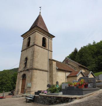 Église Saint-Jean-Baptiste de Géovreissiat.