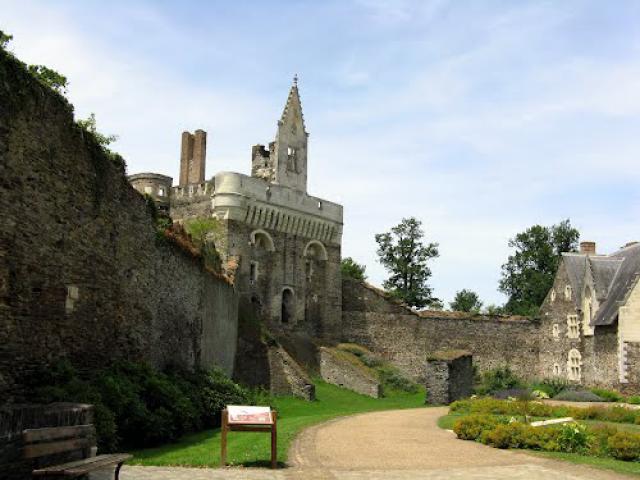 Château du Plessis Macé