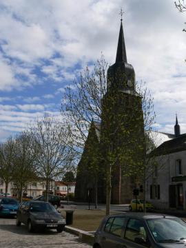 Le May-sur-Èvre - Église