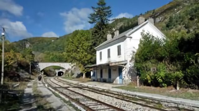 Gare de La Beaume (05) - Vue en direction de Valence