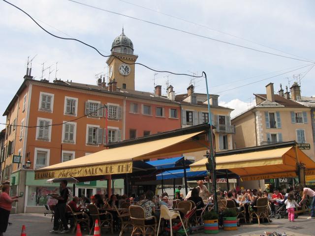 Place Jean. Marcellin à Gap (05).