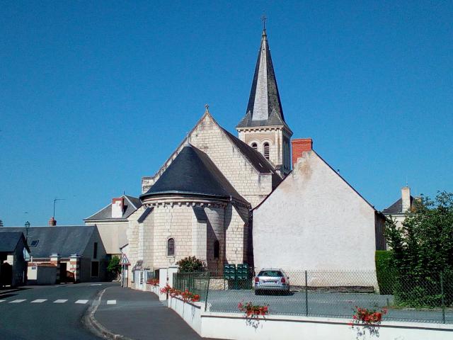 Chevet de l'église Saint-Jacques de Courléon