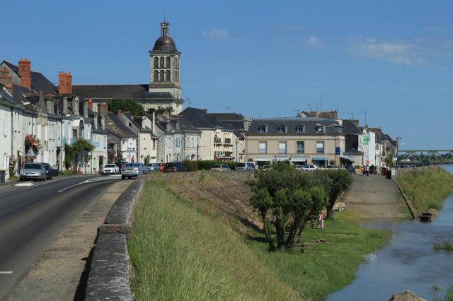 Levée du Roi René à Saint-Mathurin-sur-Loire