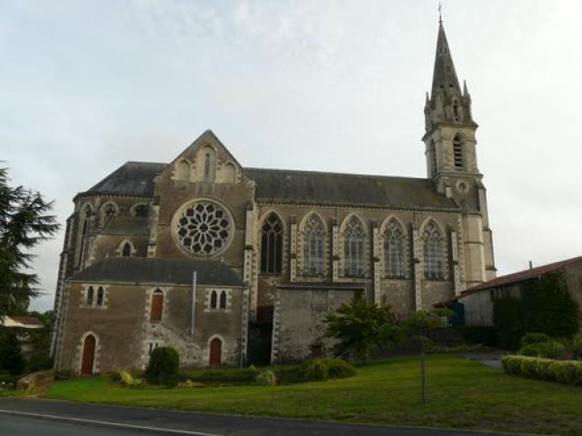 St Rémy en Mauges, l'église