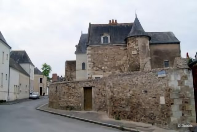 Ingrandes Vieille demeure