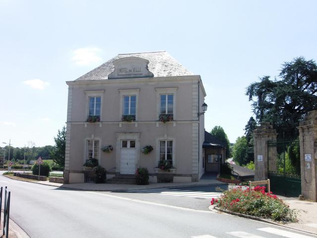 Hôtel de ville de Maulévrier (Maine et Loire, France). Juillet 2015.
