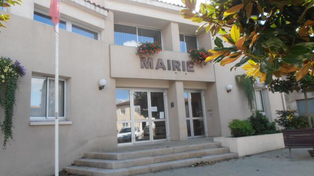 La mairie de Montrevault.