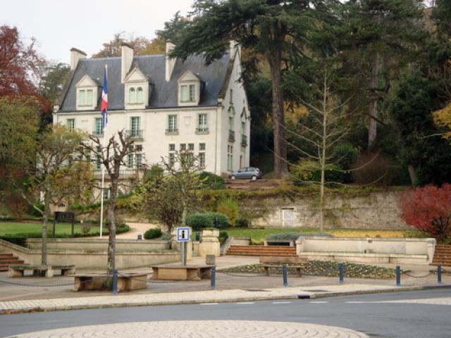 Mairie de Gennes