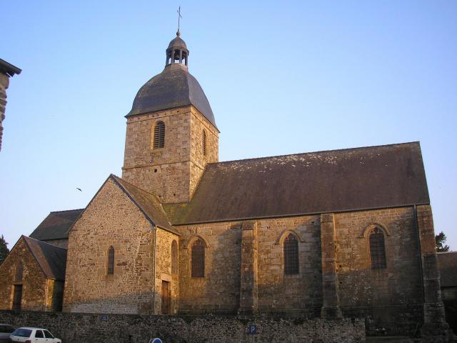 Sacey (Normandie, France). L'église Saint-Martin.