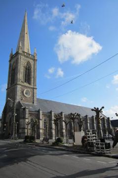 Eglise de BREHAL (Manche).