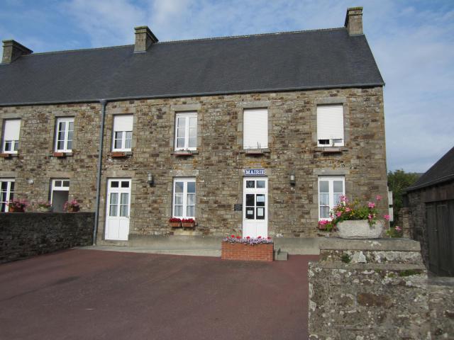 Mairie des fr:Les Moitiers-d'Allonne