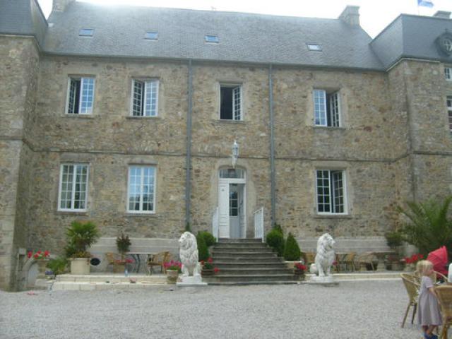 Chateau Val de Brix